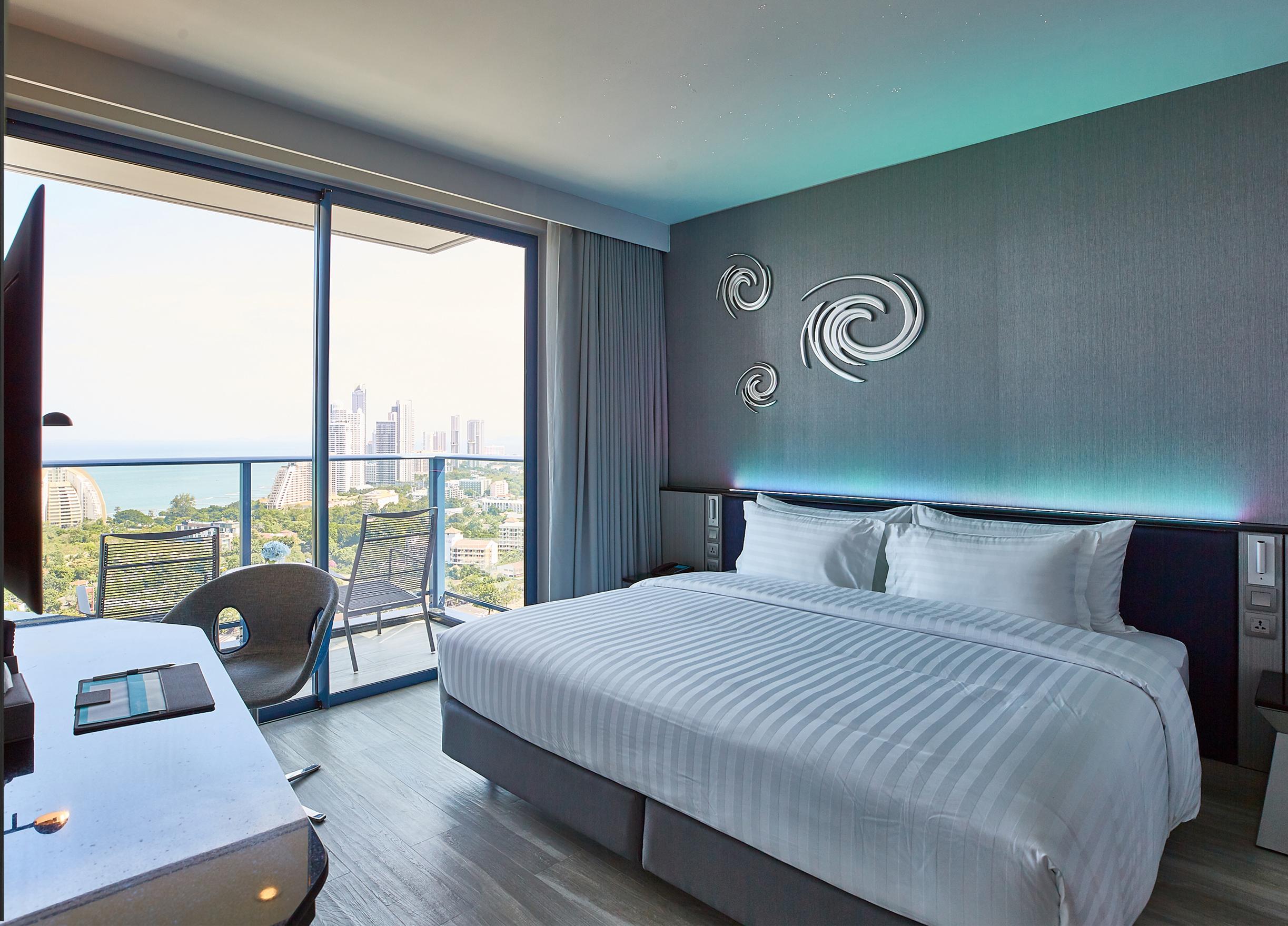 Grande Centre Point Pattaya Hotel Exterior photo